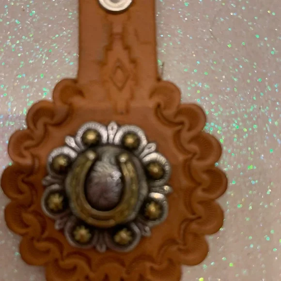 Keychain - Picture 3 of 3